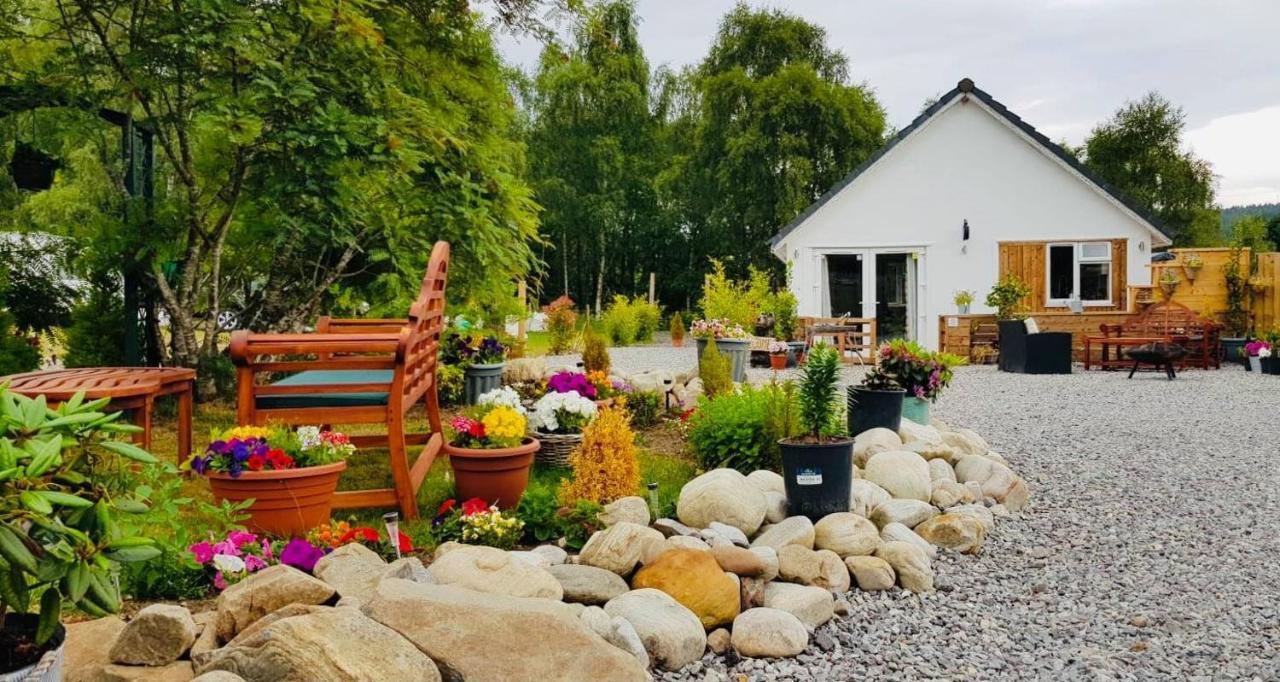 Highland Retreats Cannich Exterior foto